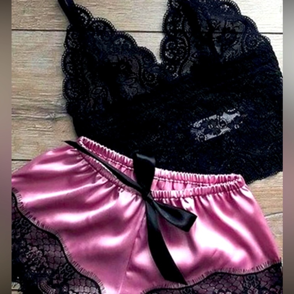 🛑 Purple and Black Nighty